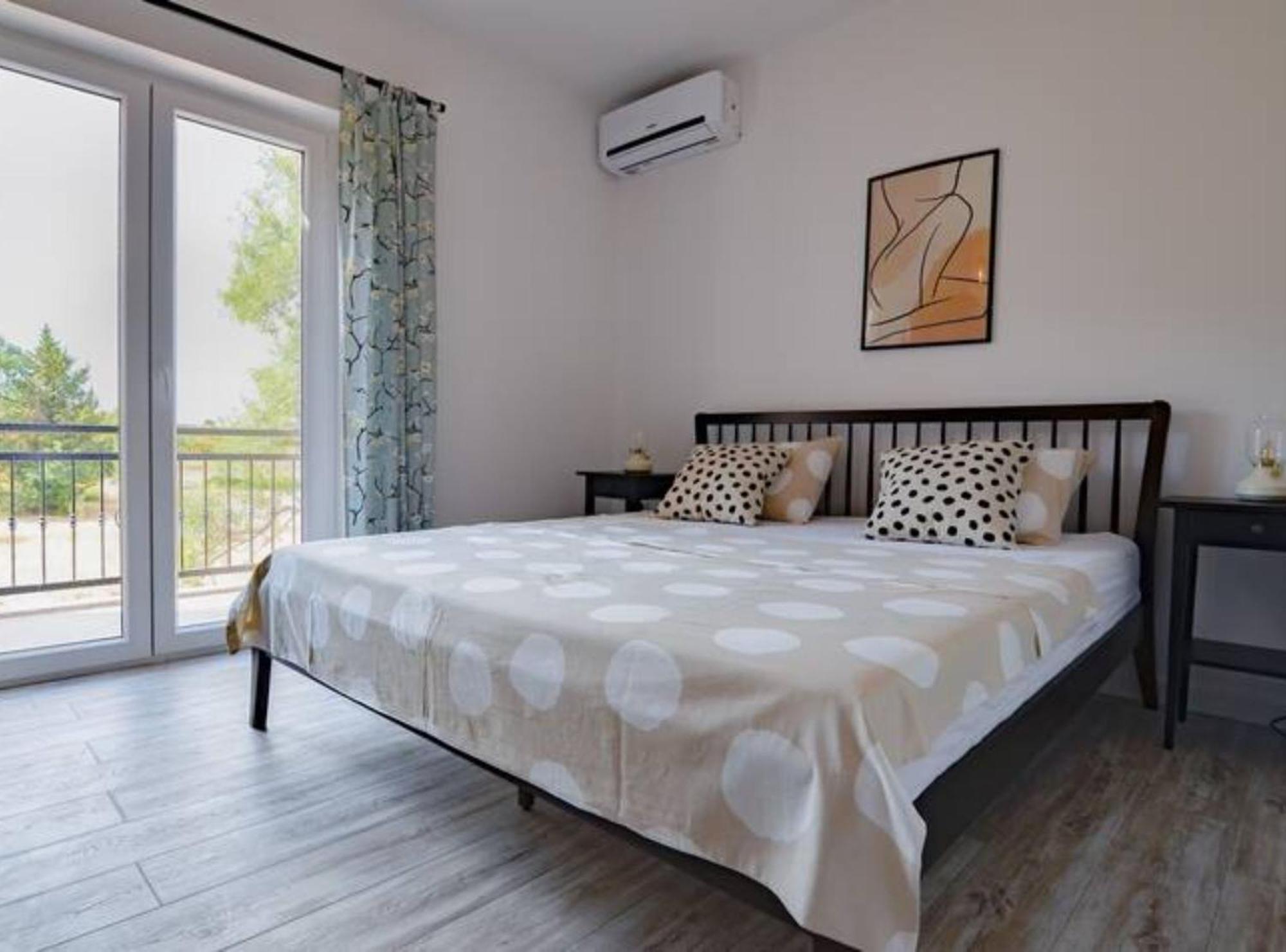 Apartment Villa Troskot Pirovac Eksteriør bilde